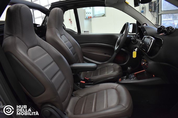 SMART fortwo EQ cabrio Prime